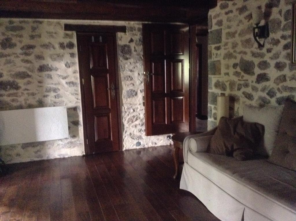 Mountain Villa Graviá المظهر الخارجي الصورة